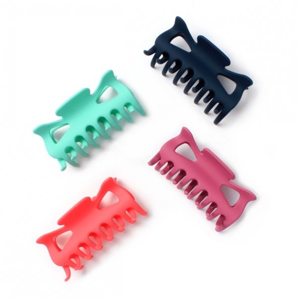 Clamp / recycled matte plastic clamp. Assorted cols. 9cm (4)