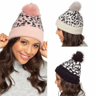 Ladies Animal Print Bobble Hat (12)